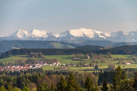 Westallgäu: Vom Haldenhof zum Herbisweiher und zur höchsten Erhebung -Kapf- (Isny)