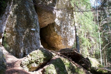 Westallgäu: Räuberhöhle (Missen)