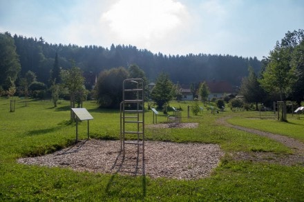Oberallgäu: Walderlebnispfad, Schloss Aktiv-Park (Bad Grönenbach)