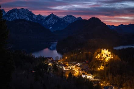Ostallgäu: Über den Kitzbergweg und oberen Winterzugweg zum Schloss Neuschwanstein (Füssen)