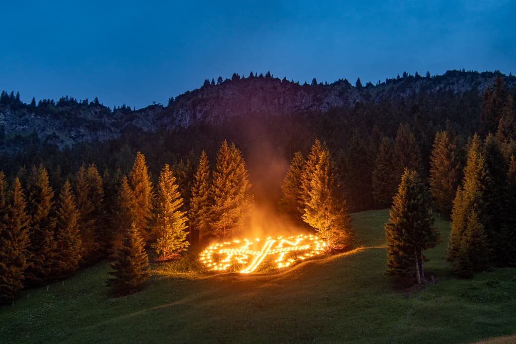 Herz Jesu-Feuer im Tannheimer Tal<br />(Nesselwängle - Tannheimer Tal / 2020)